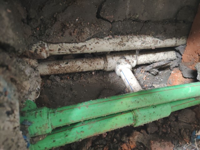 新荣区消防水管漏水检测维修.客厅漏水检测维修